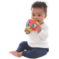 Pelota con sonajero y distintas texturas que estimulan la vista y el tacto PLAYGRO
