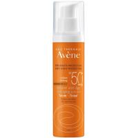 Crema solar antiedad con color SPF50+ AVÉNE, tubo 50 ml