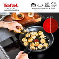 Sartén de aluminio Jordi Cruz, apta para todo tipo de cocinas TEFAL, Ø30 cm
