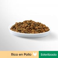 Alimento de pollo gato esterilizado PERFECT FIT, paquete 1.400 g