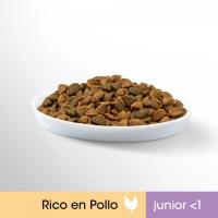 Alimento junior  gato esterilizado PERFECT FIT, paquete 750 g