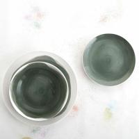 Vajilla de porcelana Etherea Verde, 18 platos: 6 llanos 27 cm, 6 hondos 23 cm y 6 de postre 19 cm BIDASOA