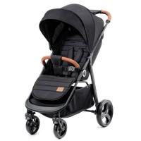 Silla paseo Grande plus negra KINDERKRAFT, 105x57x95 cm Chasis de aluminio, respaldo multiposición, fácil plegado con una sola mano, suspensión en las cuatro ruedas, capota extensible con ventana y cesta portaobjetos. Peso máximo recomendado 22 kg. Homologación Europea EN 1888