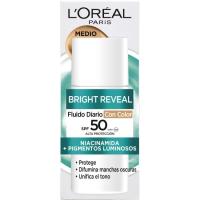 Fluido anti manchas tono medio L`OREAL BRIGHT REVEAL, bote 50 ml