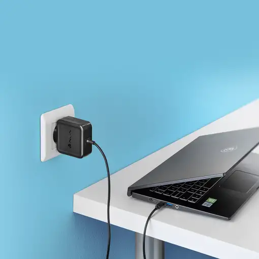 Cargador de portÁtil ngs w-45w usb tipo-c 45w automÁtico voltaje 5-20v