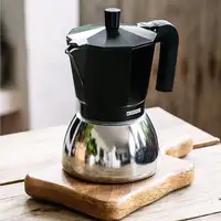 Cafetera Italiana negra Induction inox, tecnologia Bi-clad, mango termoresistente, apta para todo tipo de cocinas MONIX, 6 tazas