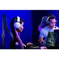 Razer BlackShark V2 Pro Auriculares Inalámbrico Diadema Juego Bluetooth Blanco