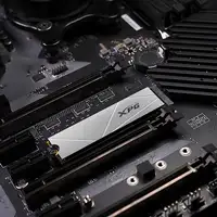 ADATA GAMMIX S60 512 GB M.2 PCI Express 4.0 NVMe 3D NAND