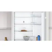 Balay 3KIE711S nevera y congelador Integrado 267 L E
