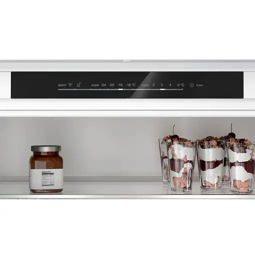 Bosch Serie 4 KBN96VSE0 nevera y congelador Integrado E Blanco
