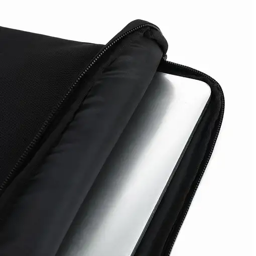 Celly NOMADSLEEVEBK maletines para portátil 33 cm (13'') Funda Negro