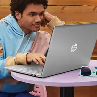 HP 17-cn3004ns Intel® Core™ i5 i5-1334U Portátil 43,9 cm (17.3\) Full HD 16 GB DDR