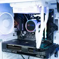 Epical-Q Mryn AMD Ryzen 7 5700X, 32GB, 1TB SSD, RTX 5070 + W11H