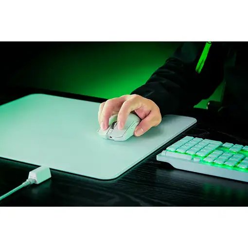 Razer Viper V3 Pro ratón Juego mano derecha RF Wireless + USB Type-C Óptico 35000