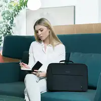 DICOTA Eco Multi BASE 39,6 cm (15.6'') Maletín Negro