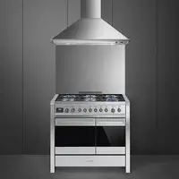 Smeg A2-81 cocina Cocina independiente Encimera de gas Acero inoxidable