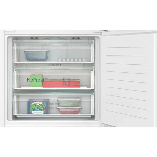 Siemens iQ300 KB96NVFE0 nevera y congelador Integrado 383 L E Blanco