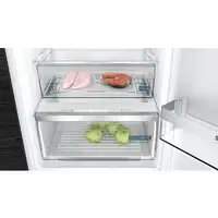 Siemens iQ300 KI86NHFE0 nevera y congelador Integrado 260 L E Blanco