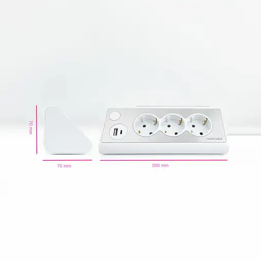 Nanocable Regleta de Sobremesa con 3 Tomas de Tierra y 2 USB´s con Luz, Blanco