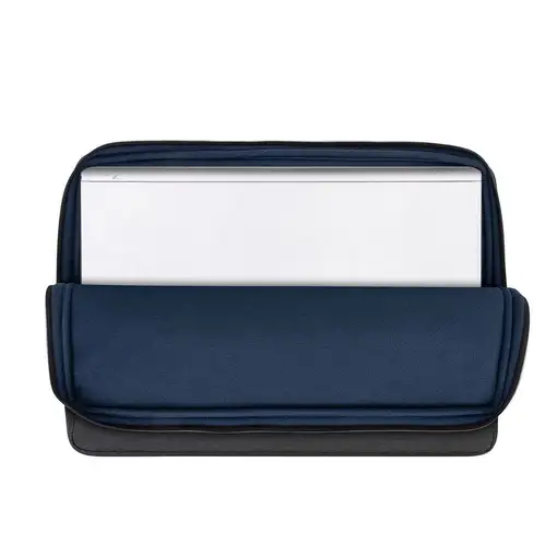 Rivacase 7707 43,9 cm (17.3") Funda Negro