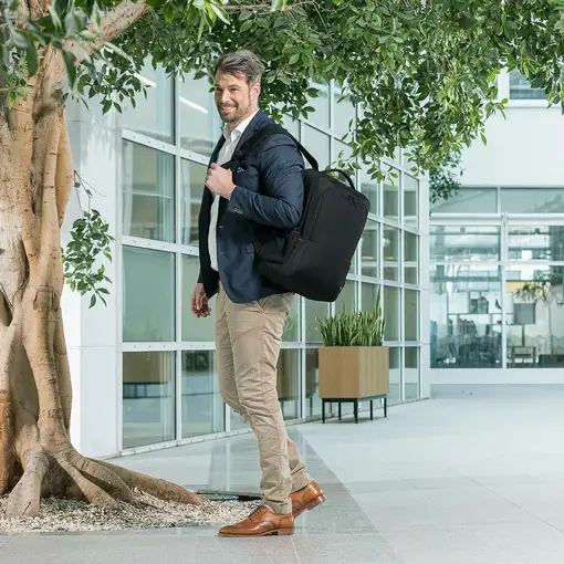 DICOTA Eco Backpack Plus BASE 39,6 cm (15.6") Mochila Negro