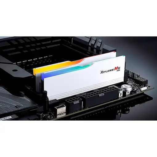 G.Skill Ripjaws M5 RGB F5-6000J2836G16GX2-RM5RW módulo de memoria 32 GB 2 x 16 GB