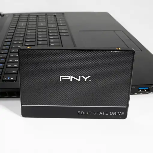 PNY SSD7CS900-4TB-RB unidad de estado sólido 2.5" Serial ATA III
