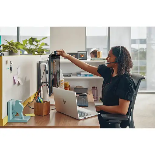 POLY Auriculares Blackwire 3220 estéreo USB-C + adaptador USB-C/A (paquete)
