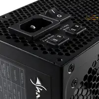 Sharkoon SilentStorm Cool Zero unidad de fuente de alimentación 650 W 20+4 pin ATX