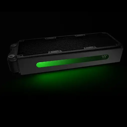 Thermaltake Pacific Rad Plus LED Universal