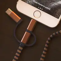 Thumbs Up 1002653 cable USB 1 m USB A Micro-USB B Marrón, Púrpura