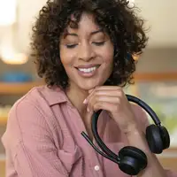 POLY Auriculares USB-C Voyager 4320 + adaptador BT700