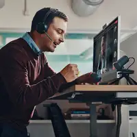 POLY Auriculares Voyager Focus 2 USB-C-C + adaptador USB-C/A