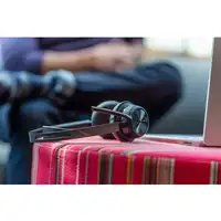 POLY Auriculares Voyager Focus 2 USB-C-C con certificación Microsoft Teams + adapt