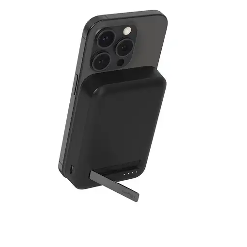 Belkin BoostCharge Pro Cargador inalámbrico Negro